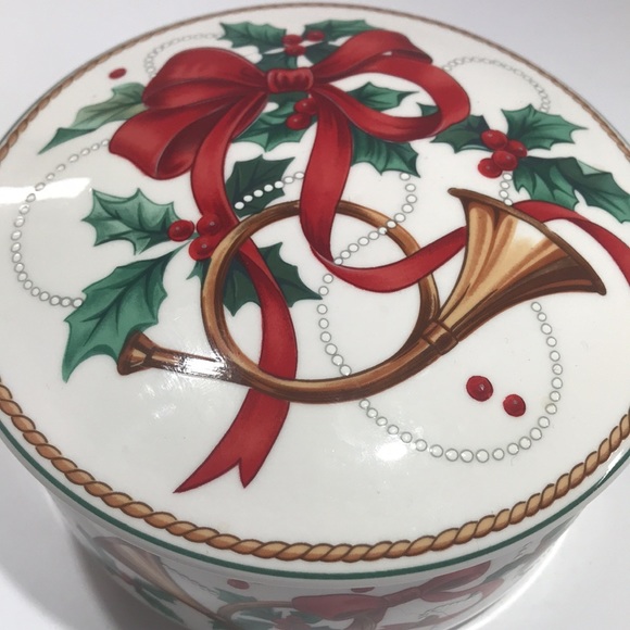 Vintage Mikasa Maxima Jubilation Pattern Christmas Holiday Trinket Candy Dish - Picture 5 of 10
